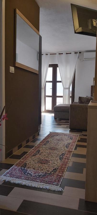 Apartment Iva Njivice Extérieur photo