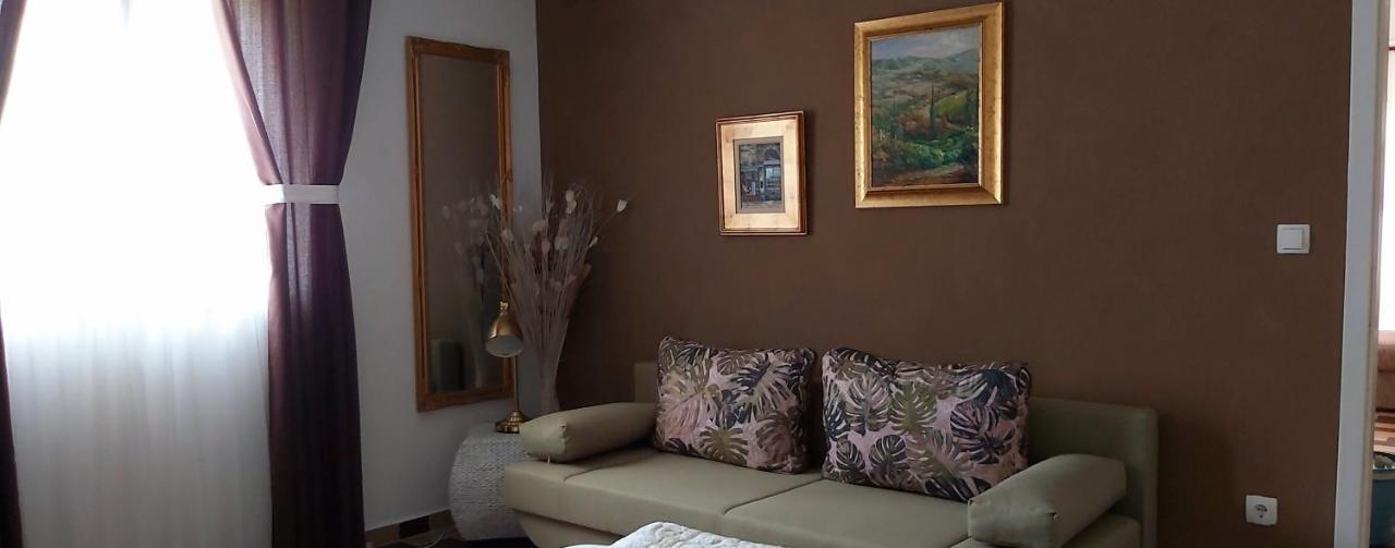 Apartment Iva Njivice Extérieur photo