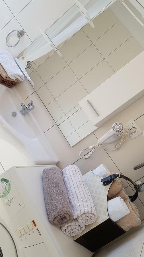 Apartment Iva Njivice Extérieur photo